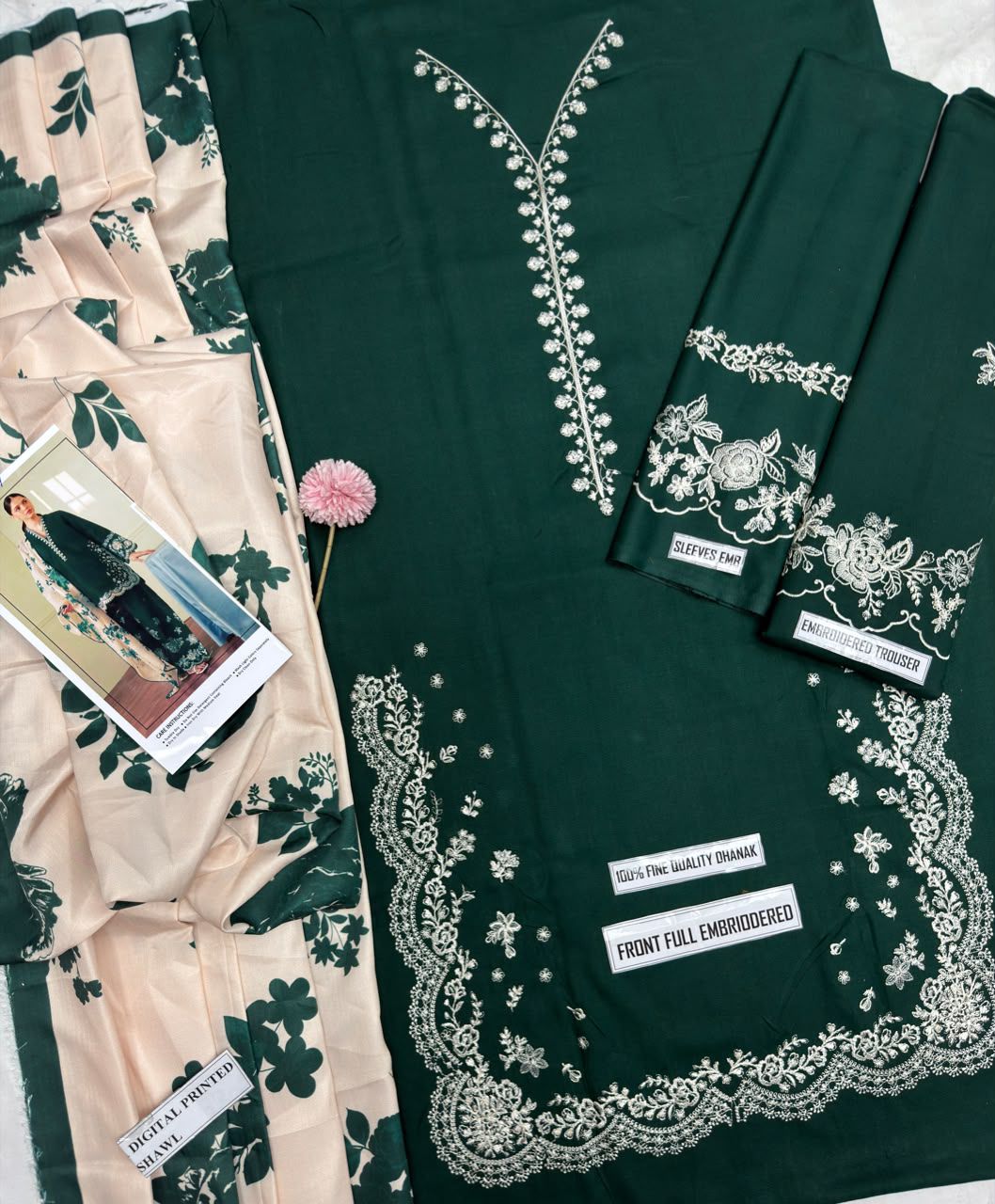 Elegant Emerald Green Embroidered 3-Piece Dhanak Winter Suit