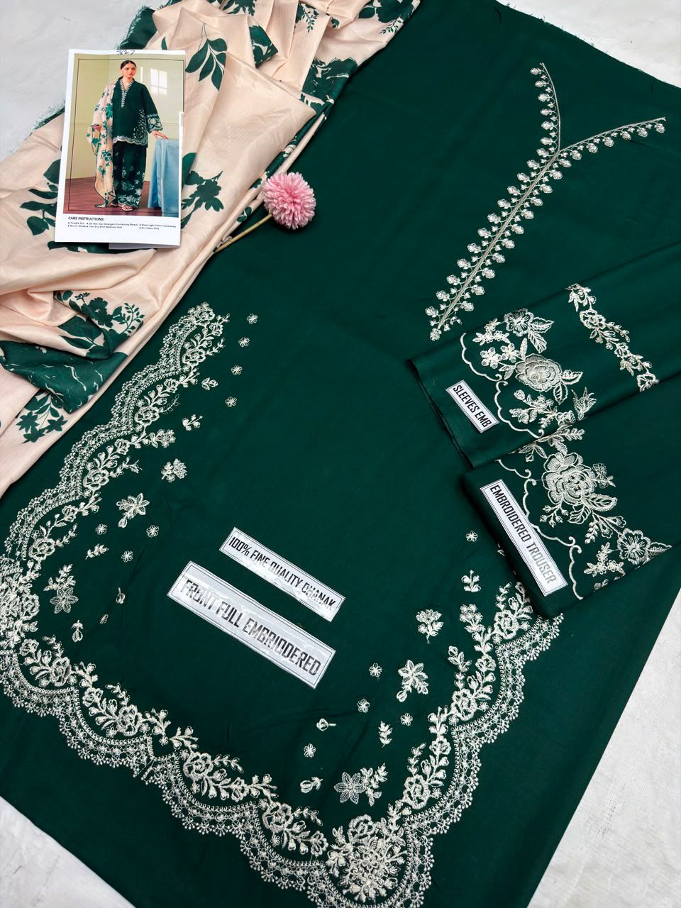 Elegant Emerald Green Embroidered 3-Piece Dhanak Winter Suit